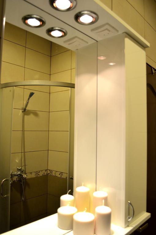 Apartmants Night Lux Nis Quarto foto