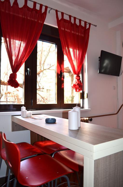 Apartmants Night Lux Nis Quarto foto